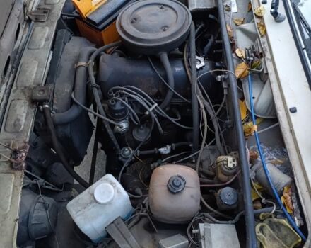 Бежевый ВАЗ 2105, объемом двигателя 0 л и пробегом 235 тыс. км за 500 $, фото 4 на Automoto.ua