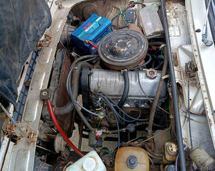 Бежевый ВАЗ 2105, объемом двигателя 1.3 л и пробегом 0 тыс. км за 1150 $, фото 6 на Automoto.ua