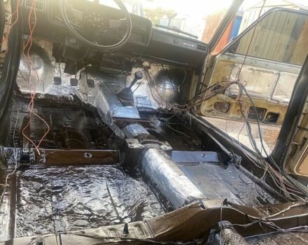 Бежевый ВАЗ 2105, объемом двигателя 1.3 л и пробегом 89 тыс. км за 1300 $, фото 9 на Automoto.ua