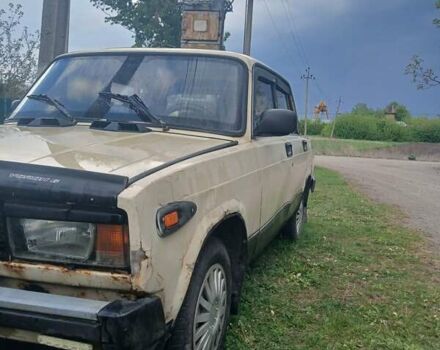 Бежевый ВАЗ 2105, объемом двигателя 1.3 л и пробегом 120 тыс. км за 400 $, фото 4 на Automoto.ua
