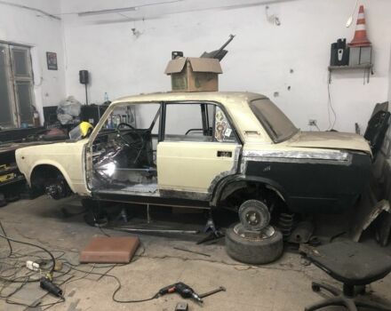 ВАЗ 2105 1986 в Хмельницком на Automoto.ua Бежевый ВАЗ 2105, объемом двигателя 1.2 л и пробегом 120 тыс. км за 600 $, фото 4 на Automoto.ua