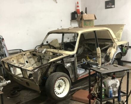 ВАЗ 2105 1986 в Хмельницком на Automoto.ua Бежевый ВАЗ 2105, объемом двигателя 1.2 л и пробегом 120 тыс. км за 600 $, фото 3 на Automoto.ua
