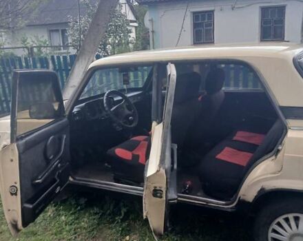 Бежевый ВАЗ 2105, объемом двигателя 1.3 л и пробегом 120 тыс. км за 400 $, фото 3 на Automoto.ua