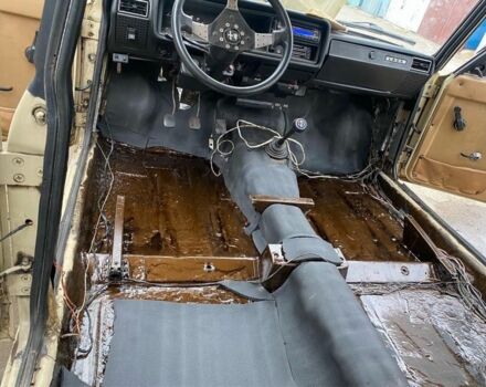 Бежевый ВАЗ 2105, объемом двигателя 1.3 л и пробегом 89 тыс. км за 1300 $, фото 8 на Automoto.ua