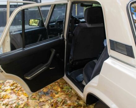 Бежевий ВАЗ 2105, об'ємом двигуна 1.3 л та пробігом 83 тис. км за 1538 $, фото 8 на Automoto.ua