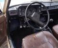 Бежевый ВАЗ 2105, объемом двигателя 1 л и пробегом 250 тыс. км за 500 $, фото 4 на Automoto.ua