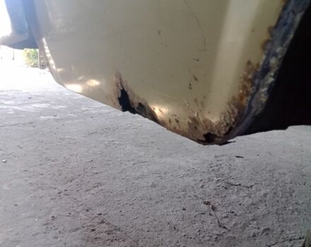 Бежевый ВАЗ 2105, объемом двигателя 0 л и пробегом 100 тыс. км за 478 $, фото 5 на Automoto.ua