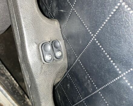 Бежевый ВАЗ 2105, объемом двигателя 1.3 л и пробегом 1000 тыс. км за 759 $, фото 2 на Automoto.ua