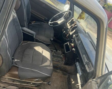 Бежевий ВАЗ 2105, об'ємом двигуна 0 л та пробігом 100 тис. км за 285 $, фото 4 на Automoto.ua