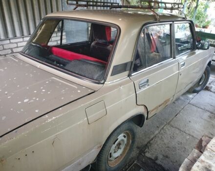 Бежевый ВАЗ 2105, объемом двигателя 0 л и пробегом 1000 тыс. км за 600 $, фото 2 на Automoto.ua