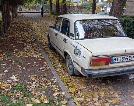 ВАЗ 2105 1987 в Умани на Automoto.ua Бежевый ВАЗ 2105, объемом двигателя 1.5 л и пробегом 215 тыс. км за 700 $, фото 5 на Automoto.ua