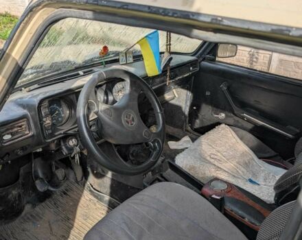 ВАЗ 2105 1987 в Жмеренке на Automoto.ua Бежевый ВАЗ 2105, объемом двигателя 1.2 л и пробегом 83 тыс. км за 450 $, фото 2 на Automoto.ua