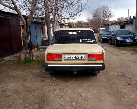Бежевый ВАЗ 2105, объемом двигателя 13 л и пробегом 200 тыс. км за 500 $, фото 1 на Automoto.ua