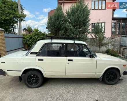 Бежевый ВАЗ 2105, объемом двигателя 1.3 л и пробегом 100 тыс. км за 1300 $, фото 2 на Automoto.ua