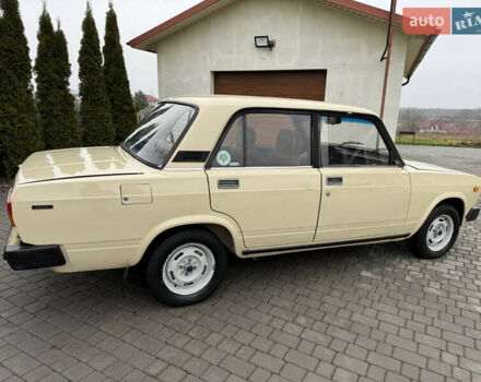 Бежевий ВАЗ 2105, об'ємом двигуна 1.5 л та пробігом 23 тис. км за 1555 $, фото 11 на Automoto.ua