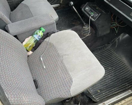 Бежевый ВАЗ 2105, объемом двигателя 1.2 л и пробегом 28 тыс. км за 828 $, фото 4 на Automoto.ua