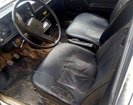 Бежевый ВАЗ 2105, объемом двигателя 1.2 л и пробегом 130 тыс. км за 700 $, фото 5 на Automoto.ua