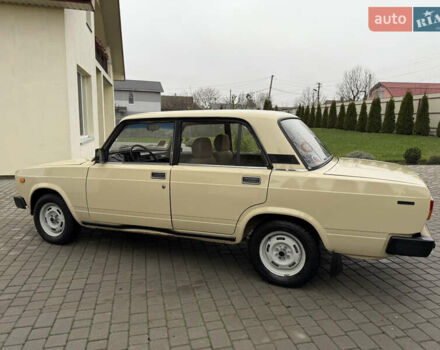 Бежевий ВАЗ 2105, об'ємом двигуна 1.5 л та пробігом 23 тис. км за 1555 $, фото 5 на Automoto.ua