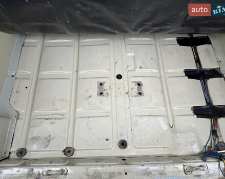 Бежевий ВАЗ 2105, об'ємом двигуна 1.5 л та пробігом 23 тис. км за 1555 $, фото 59 на Automoto.ua