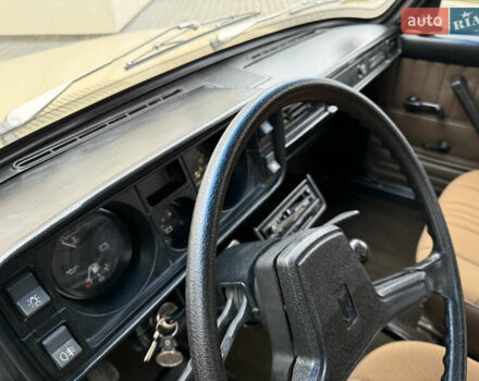 Бежевий ВАЗ 2105, об'ємом двигуна 1.5 л та пробігом 23 тис. км за 1555 $, фото 42 на Automoto.ua