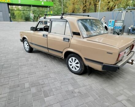 Бежевый ВАЗ 2105, объемом двигателя 1.5 л и пробегом 350 тыс. км за 850 $, фото 5 на Automoto.ua