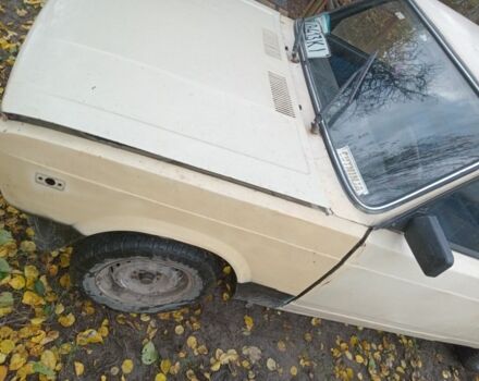 ВАЗ 2105 1990 в Фастове на Automoto.ua Бежевый ВАЗ 2105, объемом двигателя 1 л и пробегом 713 тыс. км за 404 $, фото 2 на Automoto.ua