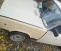 ВАЗ 2105 1990 в Фастове на Automoto.ua Бежевый ВАЗ 2105, объемом двигателя 1 л и пробегом 713 тыс. км за 404 $, фото 2 на Automoto.ua