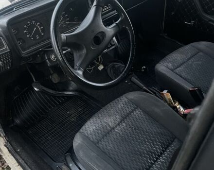 Бежевый ВАЗ 2105, объемом двигателя 1.5 л и пробегом 3 тыс. км за 596 $, фото 7 на Automoto.ua