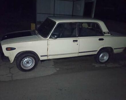 Бежевый ВАЗ 2105, объемом двигателя 1.3 л и пробегом 20 тыс. км за 400 $, фото 3 на Automoto.ua