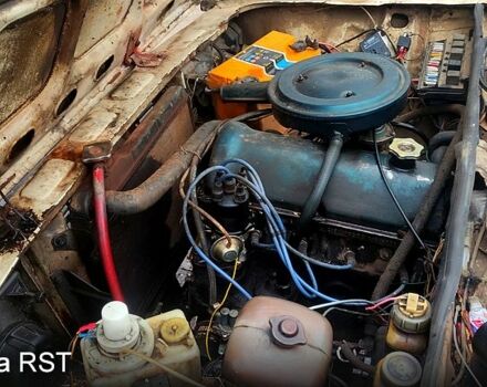 Бежевый ВАЗ 2105, объемом двигателя 1.3 л и пробегом 175 тыс. км за 400 $, фото 6 на Automoto.ua