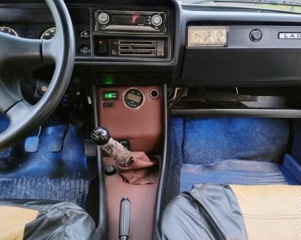 Бежевый ВАЗ 2105, объемом двигателя 1.5 л и пробегом 1 тыс. км за 750 $, фото 5 на Automoto.ua