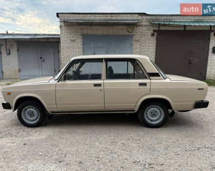 Бежевый ВАЗ 2105, объемом двигателя 1.5 л и пробегом 82 тыс. км за 1500 $, фото 5 на Automoto.ua