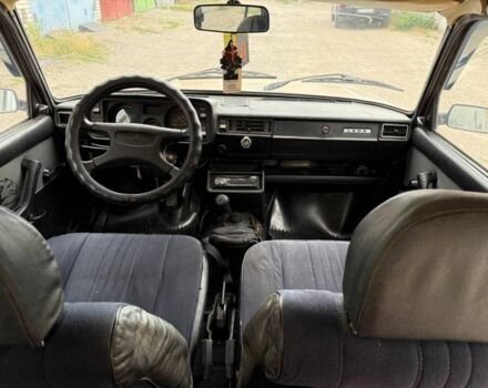 Бежевий ВАЗ 2105, об'ємом двигуна 1.5 л та пробігом 82 тис. км за 1599 $, фото 11 на Automoto.ua