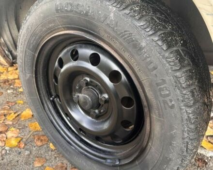 Бежевый ВАЗ 2105, объемом двигателя 1.3 л и пробегом 235 тыс. км за 500 $, фото 4 на Automoto.ua