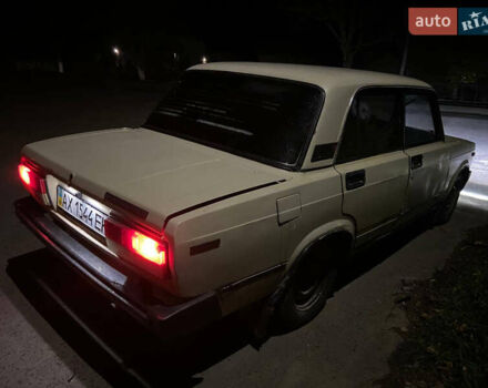 Бежевый ВАЗ 2105, объемом двигателя 1.3 л и пробегом 257 тыс. км за 592 $, фото 2 на Automoto.ua