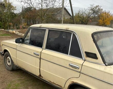Бежевый ВАЗ 2105, объемом двигателя 1.3 л и пробегом 100 тыс. км за 500 $, фото 4 на Automoto.ua