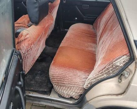 Бежевый ВАЗ 2105, объемом двигателя 1.3 л и пробегом 150 тыс. км за 650 $, фото 10 на Automoto.ua