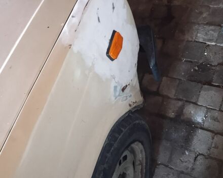 Бежевый ВАЗ 2105, объемом двигателя 0 л и пробегом 1000 тыс. км за 425 $, фото 3 на Automoto.ua