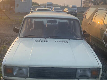 ВАЗ 2105 1981 у Нововолинськ на Automoto.ua Бежевий ВАЗ 2105, об'ємом двигуна 1.3 л та пробігом 300 тис. км за 700 $, фото 1 на Automoto.ua