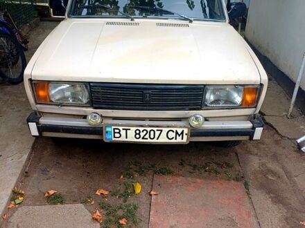ВАЗ 2105 1982 у Братском на Automoto.ua Бежевий ВАЗ 2105, об'ємом двигуна 1.3 л та пробігом 0 тис. км за 900 $, фото 1 на Automoto.ua