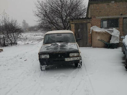 ВАЗ 2105 1982 в Борисполе на Automoto.ua Бежевый ВАЗ 2105, объемом двигателя 1.3 л и пробегом 100 тыс. км за 530 $, фото 1 на Automoto.ua
