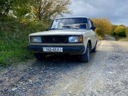 ВАЗ 2105 1983 в Хмельницком на Automoto.ua Бежевый ВАЗ 2105, объемом двигателя 1.3 л и пробегом 200 тыс. км за 400 $, фото 1 на Automoto.ua