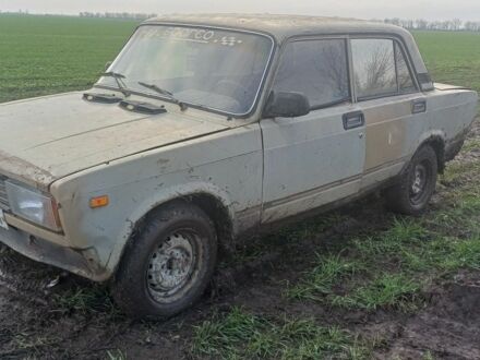 Бежевий ВАЗ 2105, об'ємом двигуна 0 л та пробігом 1000 тис. км за 800 $, фото 1 на Automoto.ua