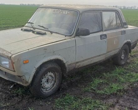 Бежевый ВАЗ 2105, объемом двигателя 0 л и пробегом 1000 тыс. км за 800 $, фото 1 на Automoto.ua