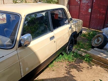 ВАЗ 2105 1985 в Николаеве на Automoto.ua Бежевый ВАЗ 2105, объемом двигателя 1.3 л и пробегом 257 тыс. км за 750 $, фото 1 на Automoto.ua