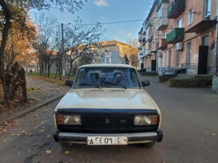 ВАЗ 2105 1985 в Калуше на Automoto.ua Бежевый ВАЗ 2105, объемом двигателя 5 л и пробегом 12 тыс. км за 323 $, фото 1 на Automoto.ua