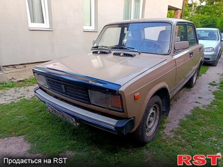 Бежевий ВАЗ 2105, об'ємом двигуна 1.3 л та пробігом 386 тис. км за 500 $, фото 1 на Automoto.ua