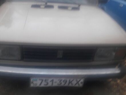 ВАЗ 2105 1986 у Броварах на Automoto.ua Бежевий ВАЗ 2105, об'ємом двигуна 1.3 л та пробігом 60 тис. км за 599 $, фото 1 на Automoto.ua