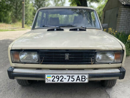 ВАЗ 2105 1986 у Дніпро (Дніпропетровську) на Automoto.ua Бежевий ВАЗ 2105, об'ємом двигуна 1.5 л та пробігом 59 тис. км за 870 $, фото 1 на Automoto.ua