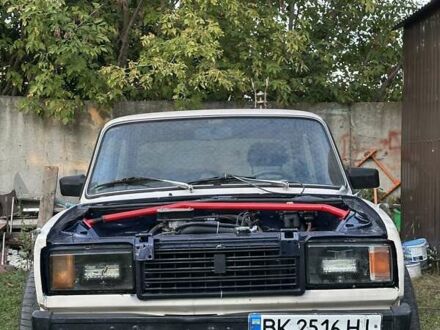 Бежевий ВАЗ 2105, об'ємом двигуна 1.45 л та пробігом 100 тис. км за 1200 $, фото 1 на Automoto.ua